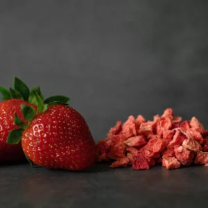 Getrocknete Bio-Erdbeeren – fruchtig-süßer Snack aus regionalem Anbau | 100g